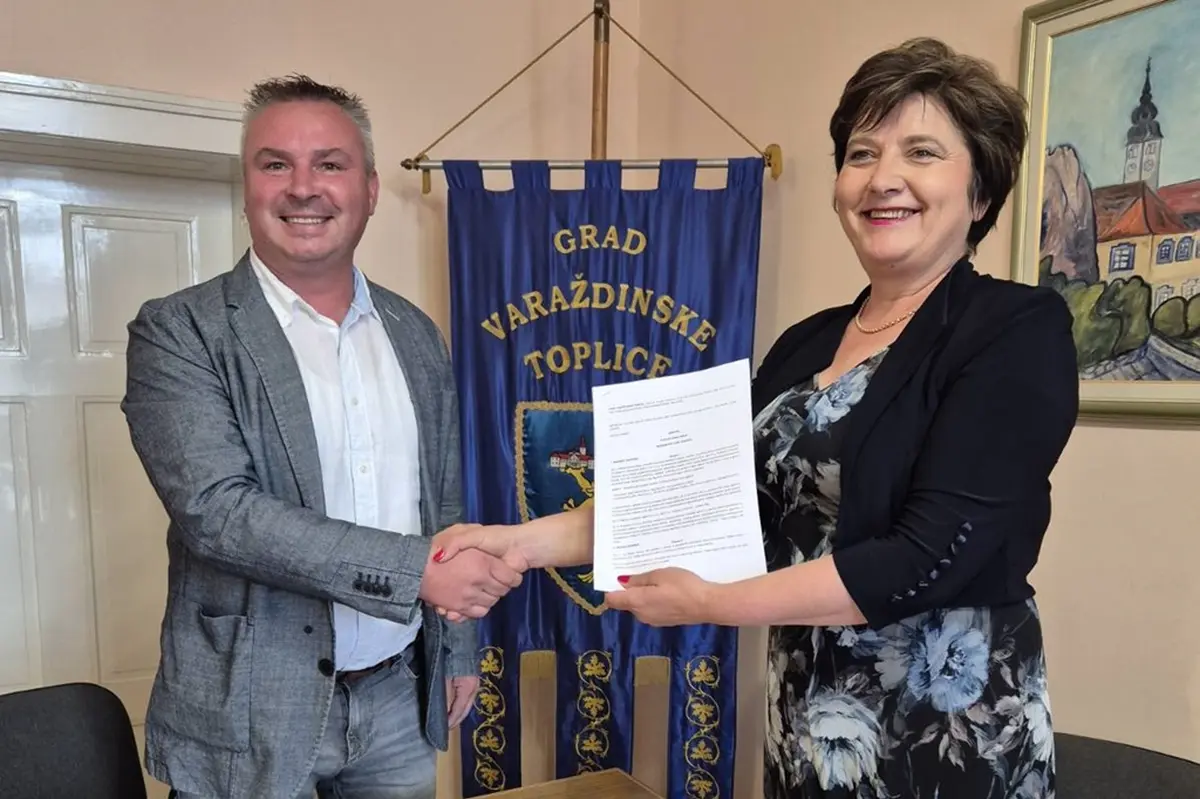 tuhovec 3 – grad vt