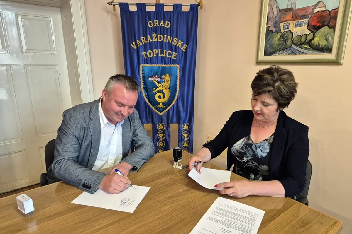 tuhovec 4 – grad vt