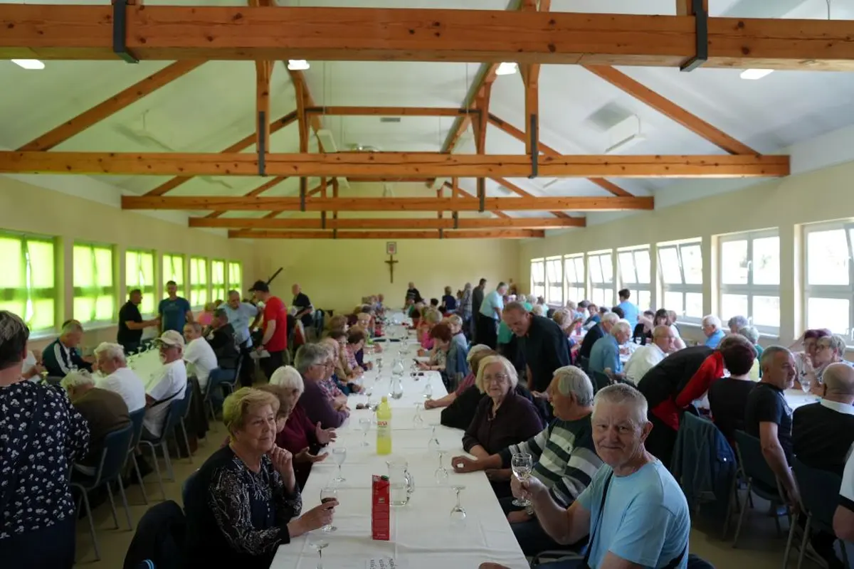 umirovljenici – grad vz 10