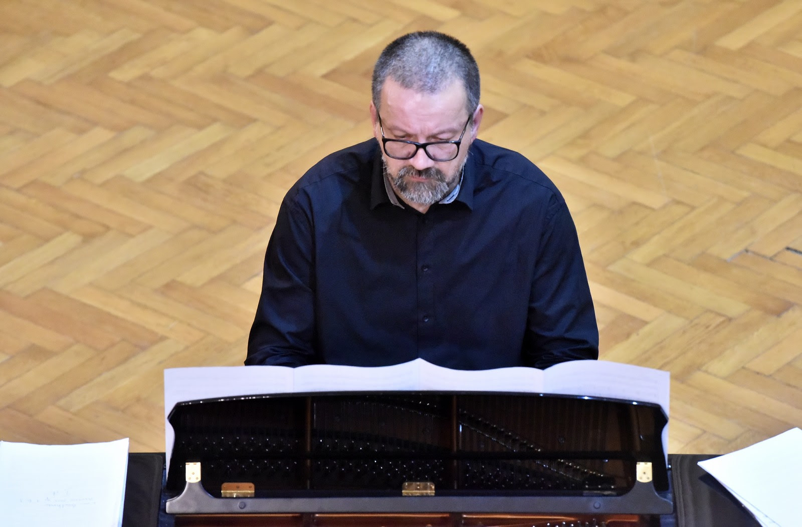 unnamed (12) unnamed (12)