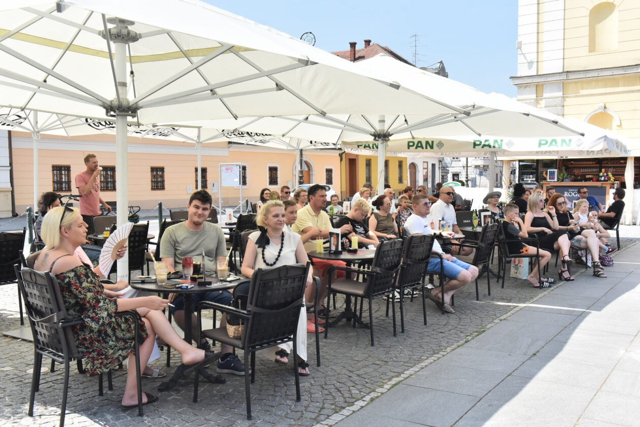 unnamed (18) unnamed (18)