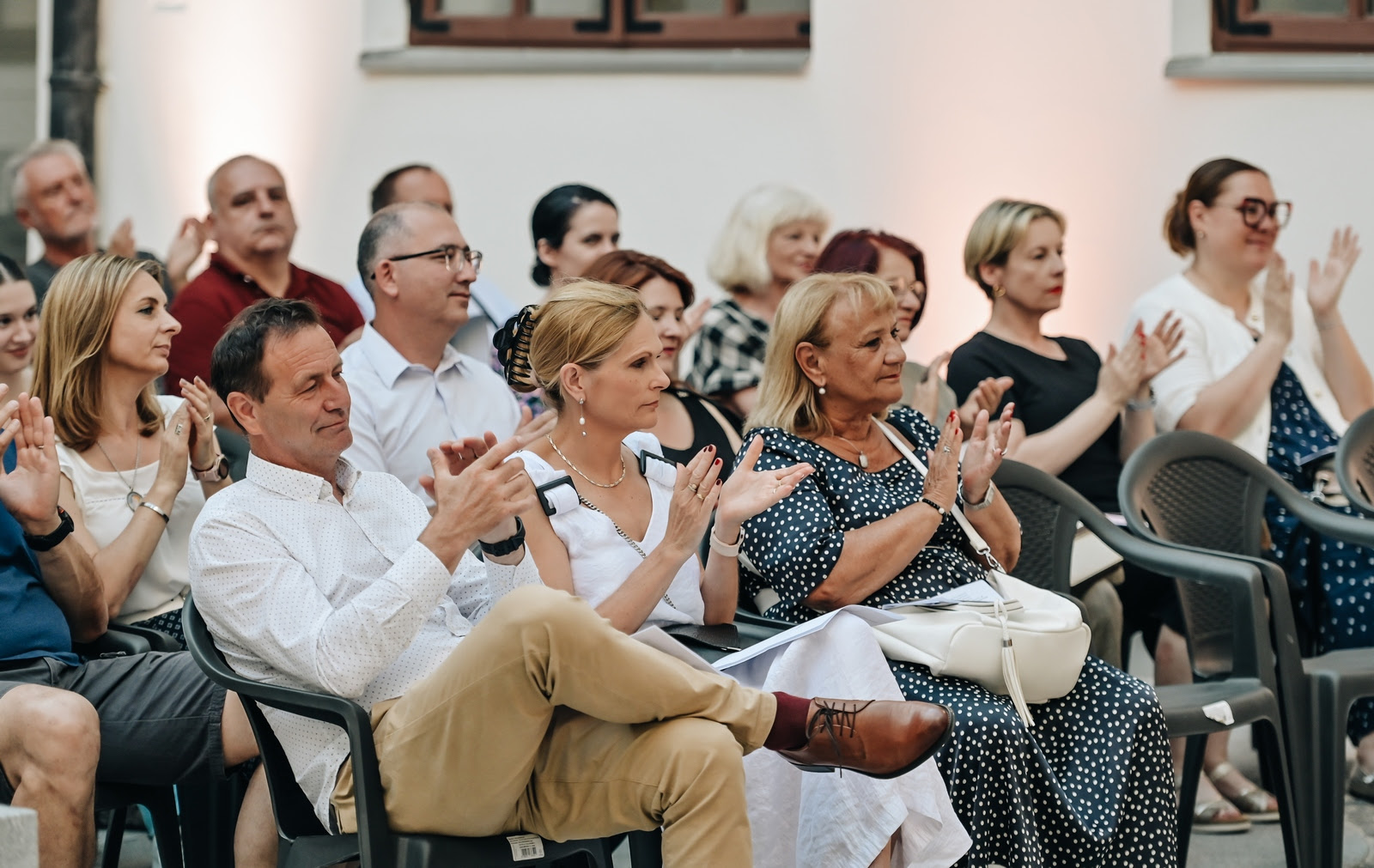 unnamed (7) unnamed (7)