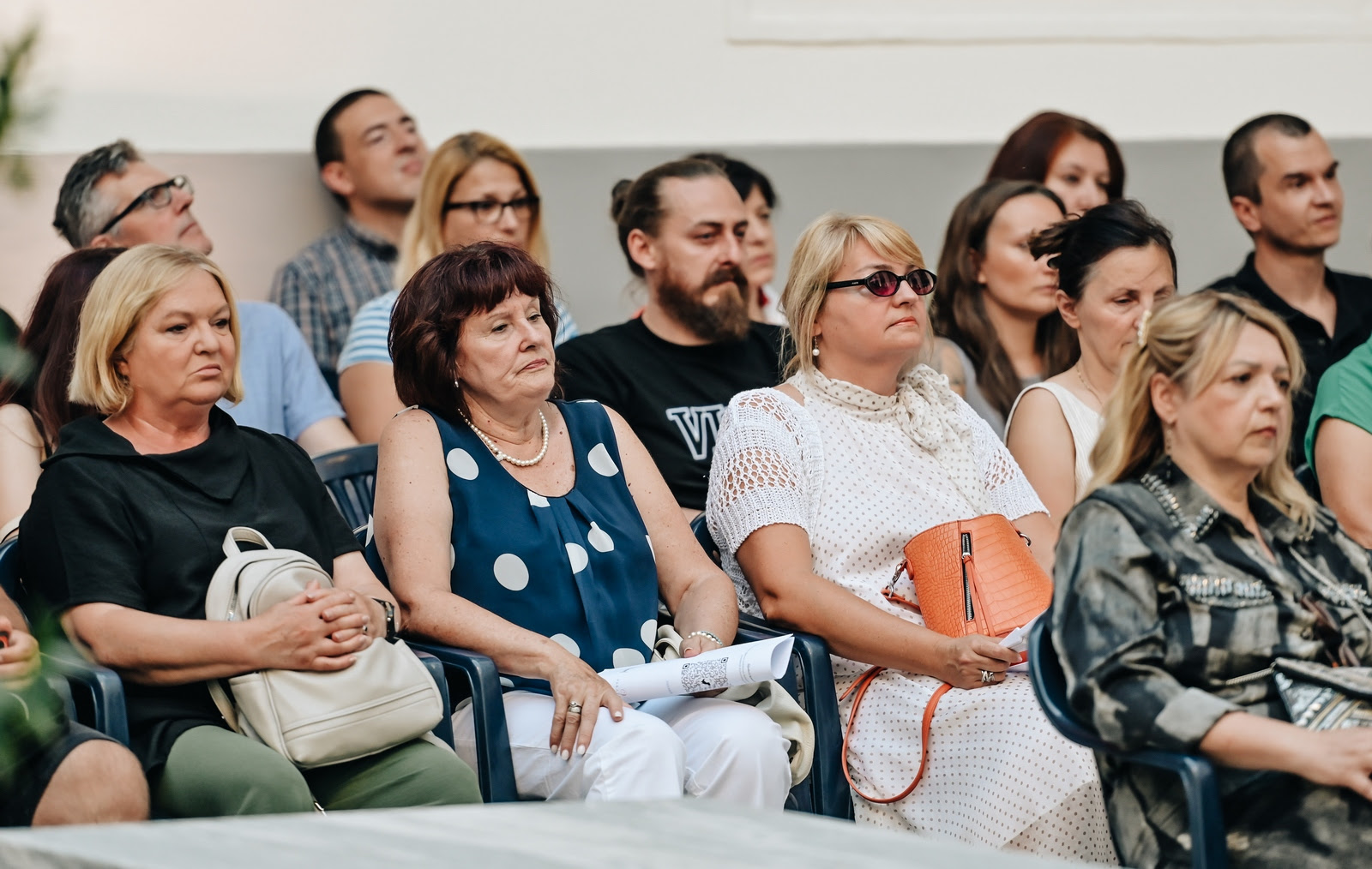 unnamed (8) unnamed (8)