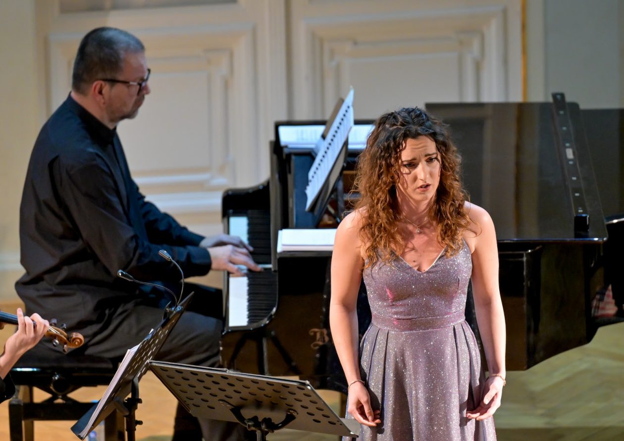 unnamed (8) unnamed (8)