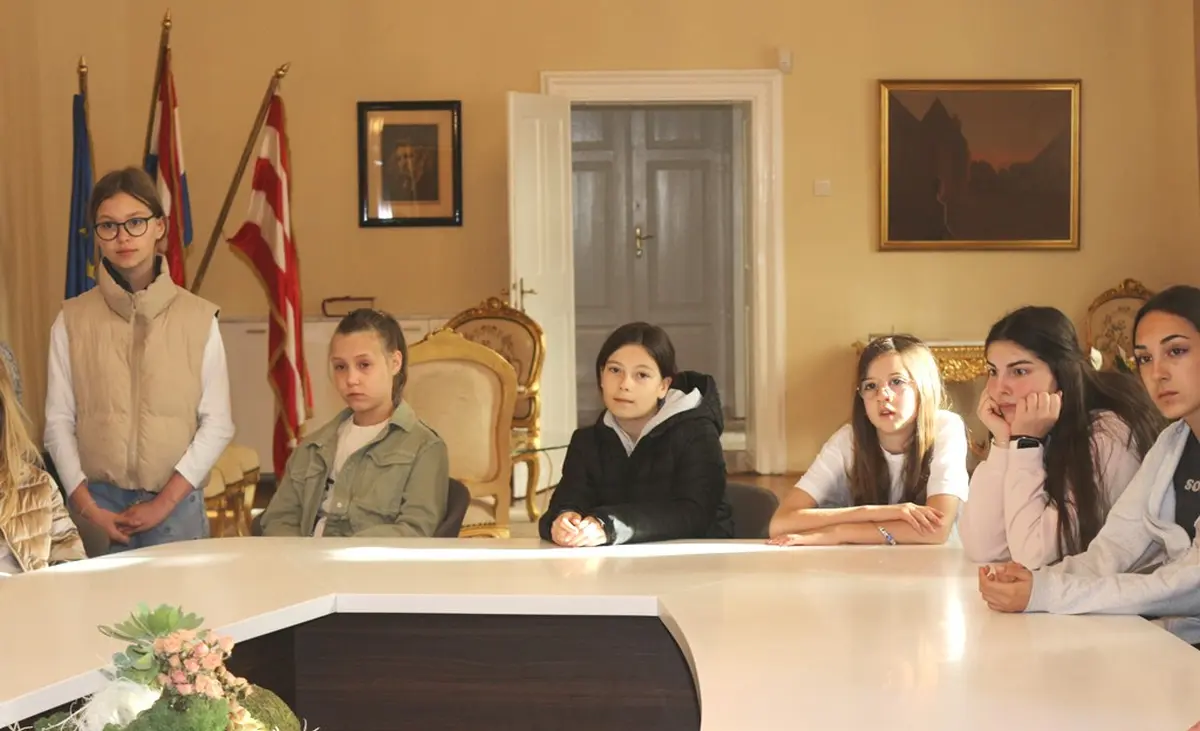 ursuline zvjezdice – grad vz 02