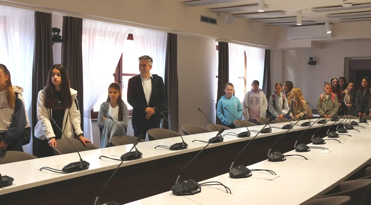 ursuline zvjezdice – grad vz 09