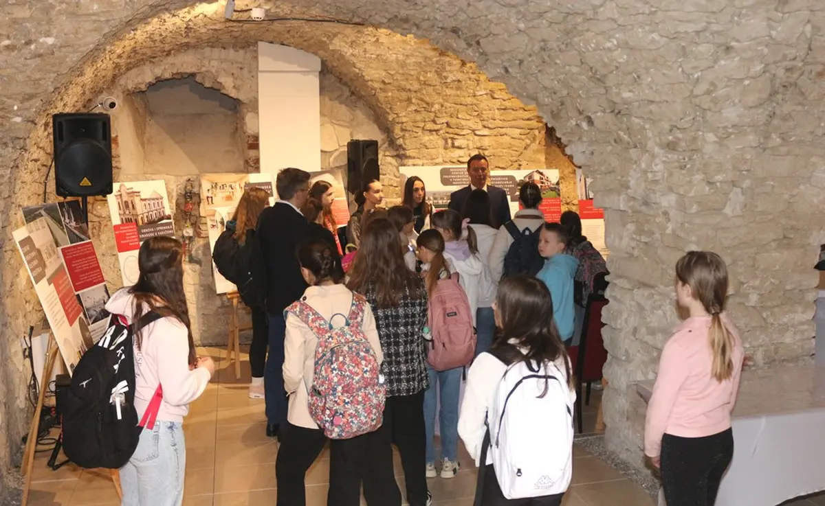 ursuline zvjezdice – grad vz 10