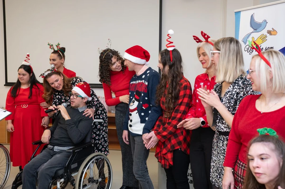 uz tebe sam bozicna priredba – grad vz 05