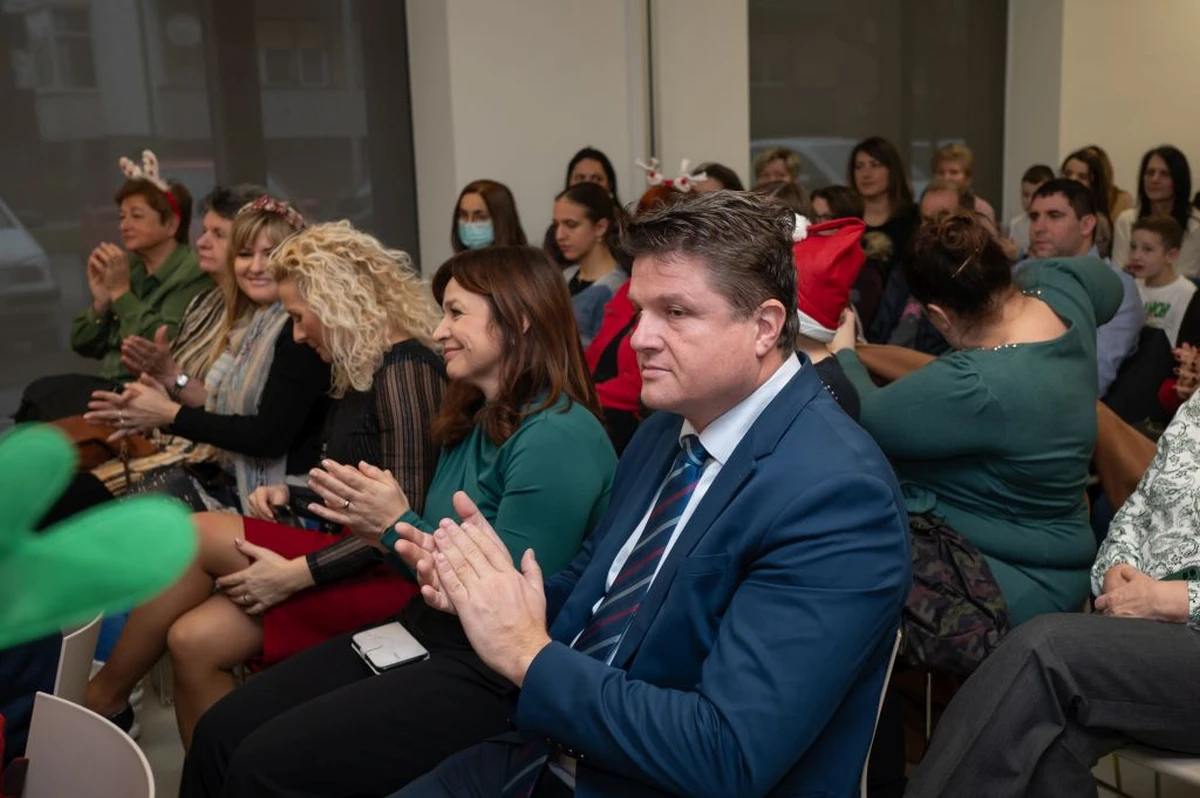 uz tebe sam bozicna priredba – grad vz 18