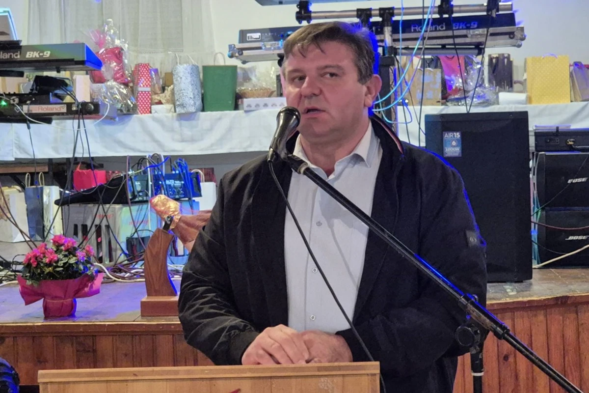 veliki bukovec – sjednica (14) veliki bukovec – sjednica (14)