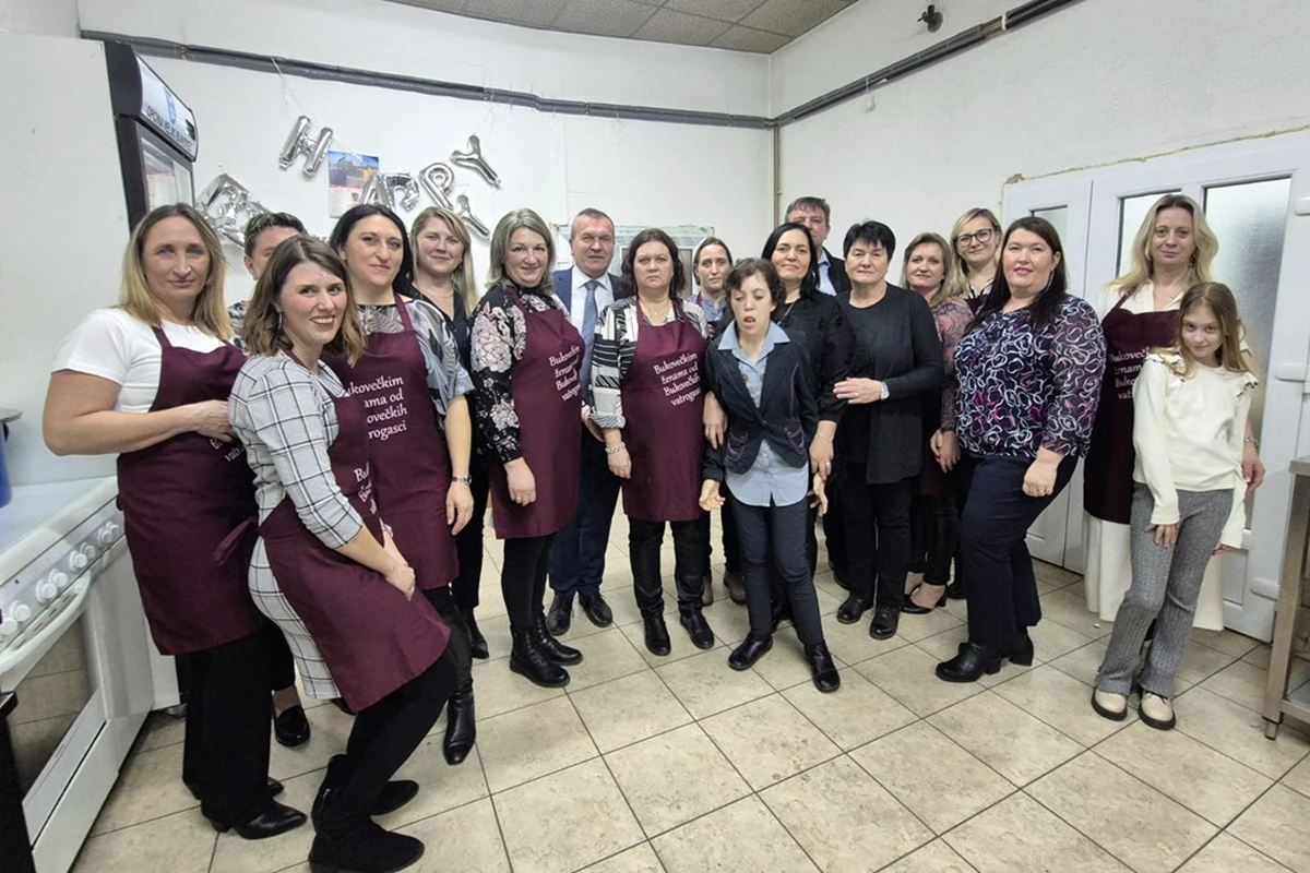 veliki bukovec – sjednica (18) veliki bukovec – sjednica (18)