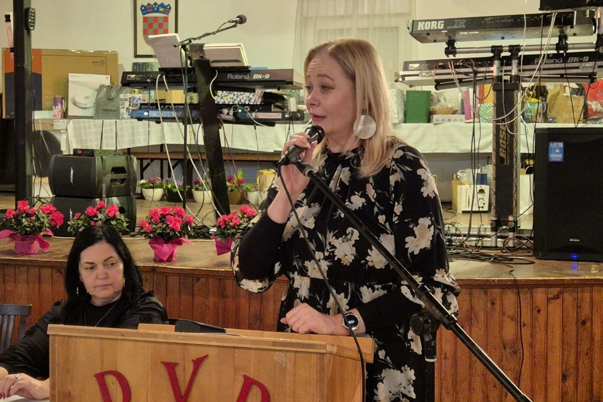 veliki bukovec – sjednica (2) veliki bukovec – sjednica (2)