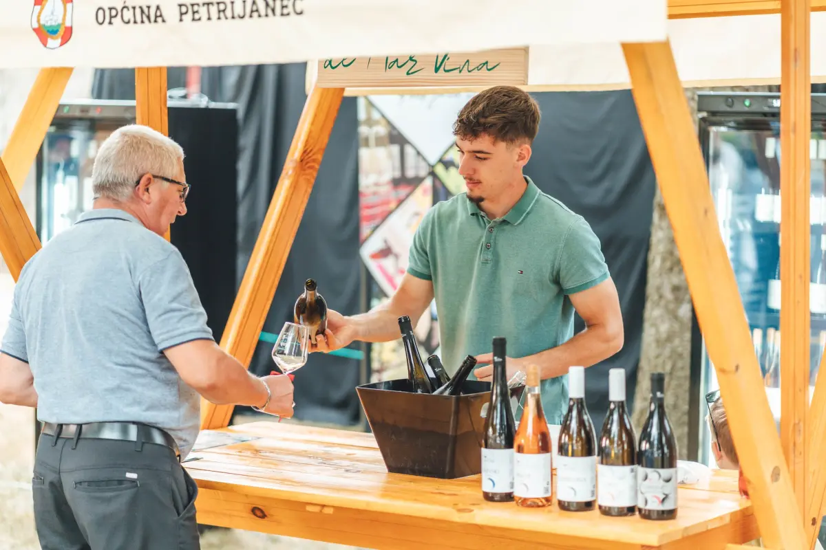 vinski trg 2025 – opcina petrijanec 05