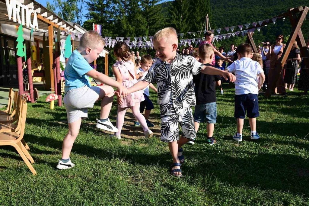 vrtic priredba visnjica 3