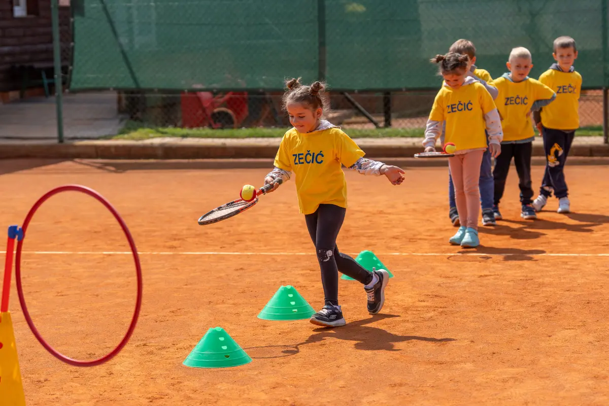 vrtici tenis – zsugv 04 vrtici tenis – zsugv 04