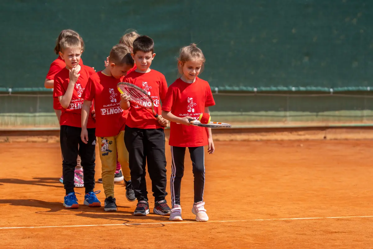 vrtici tenis – zsugv 13 vrtici tenis – zsugv 13