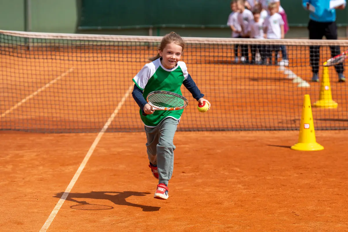 vrtici tenis – zsugv 15 vrtici tenis – zsugv 15