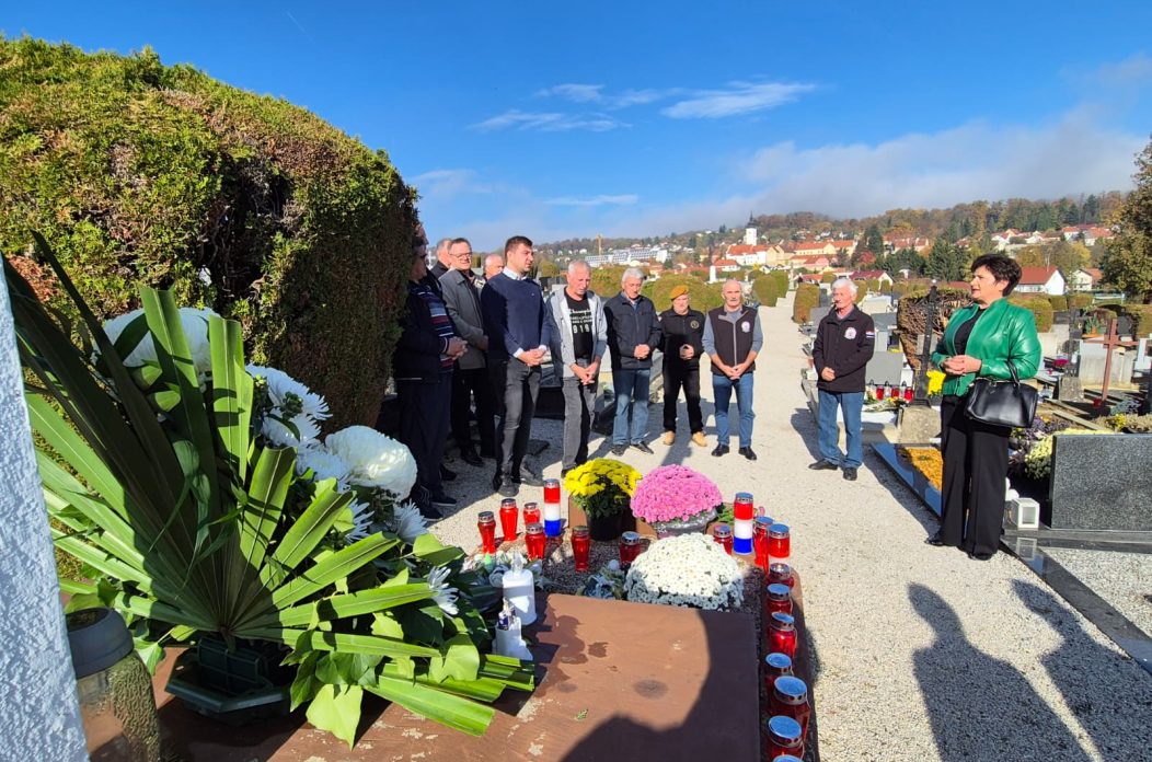 vz toplice-polaganje vijenaca-svi sveti (17)