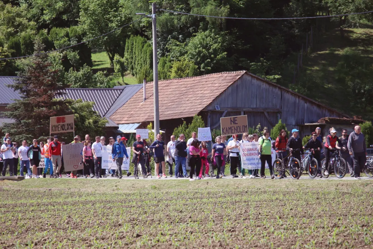 zeljeznica prosvjed – denis vlasic 14 zeljeznica prosvjed – denis vlasic 14