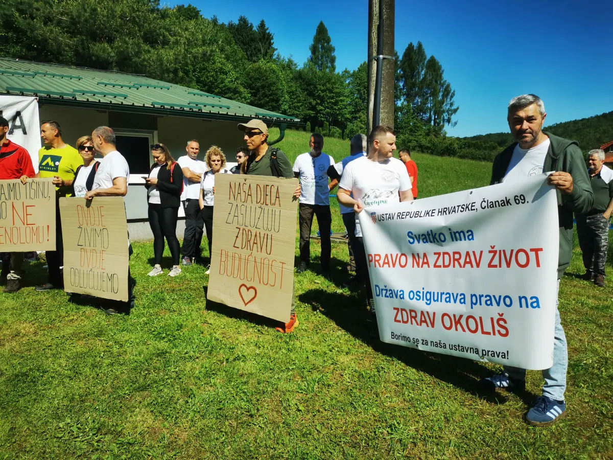 zeljeznica prosvjed – goran stimec 01 zeljeznica prosvjed – goran stimec 01