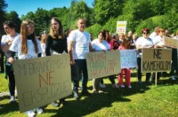 zeljeznica prosvjed – goran stimec 06 zeljeznica prosvjed – goran stimec 06