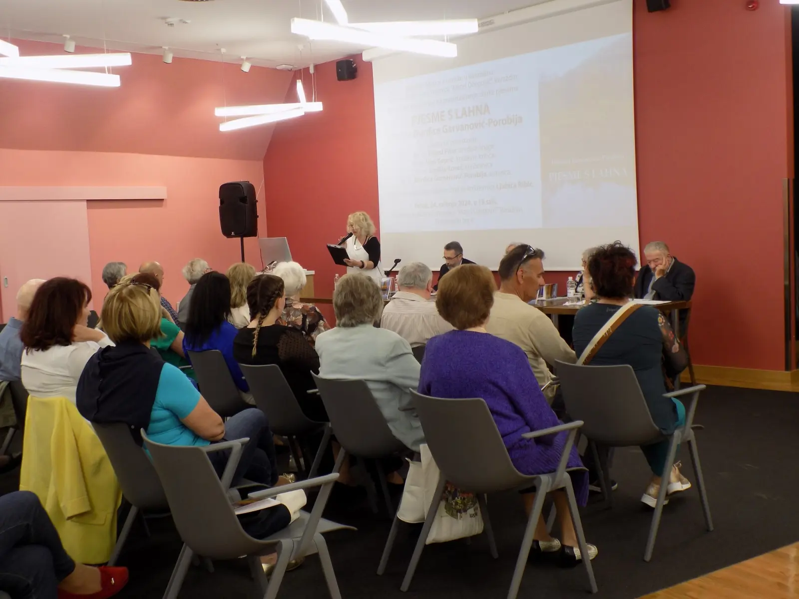 zeljka garvanovic porobija – foto gradska knjiznica varazdin 07 zeljka garvanovic porobija – foto gradska knjiznica varazdin 07