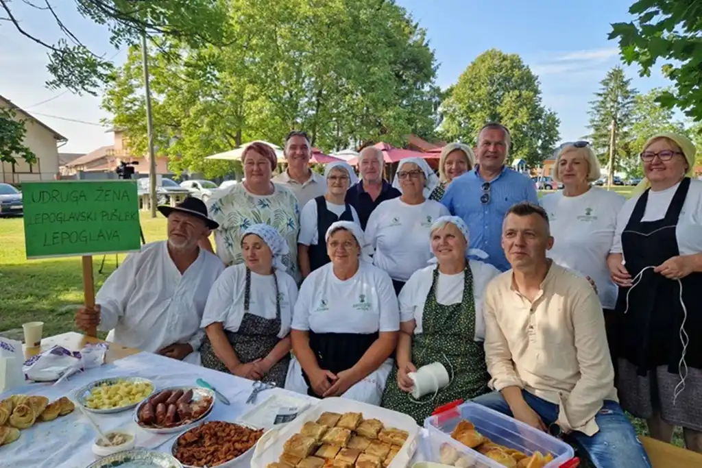 žetvene svečanosti, trnovec013