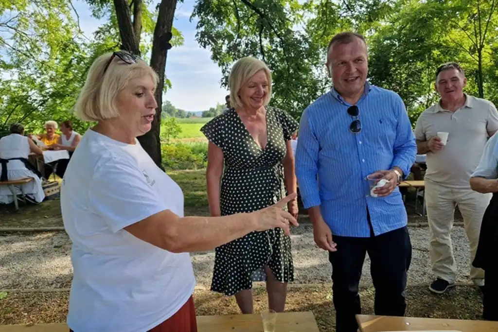 žetvene svečanosti, trnovec014